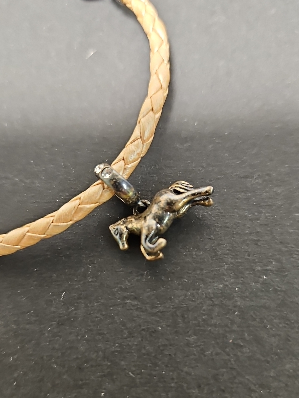 CHAMILIA Beige Braided Leather Bracelet with Horse Charm - Picture 2 of 4